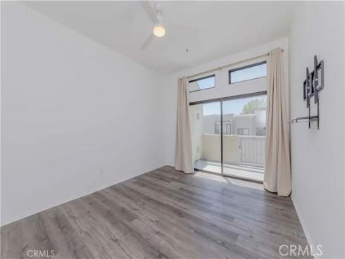 17722  Sergio Cir  203 , Huntington Beach, CA