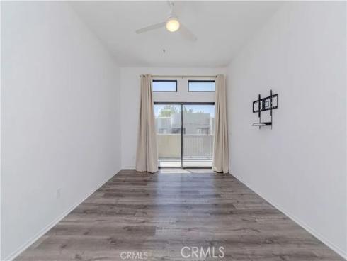 17722  Sergio Cir  203 , Huntington Beach, CA