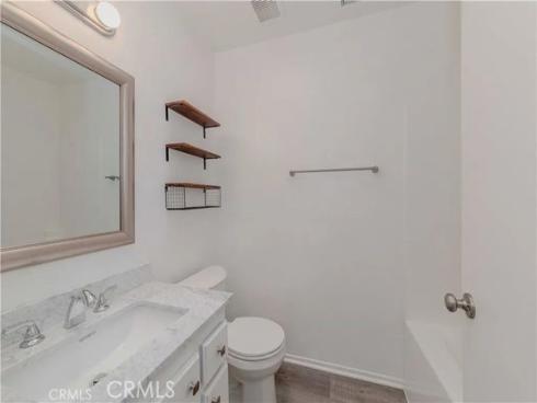 17722  Sergio Cir  203 , Huntington Beach, CA