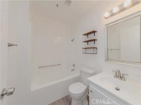 17722  Sergio Cir  203 , Huntington Beach, CA