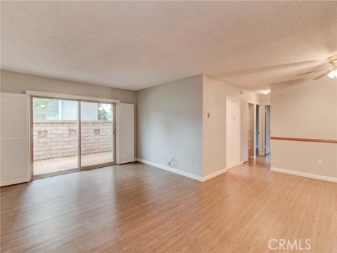 8777 Coral Springs 2B Court, Huntington Beach, CA