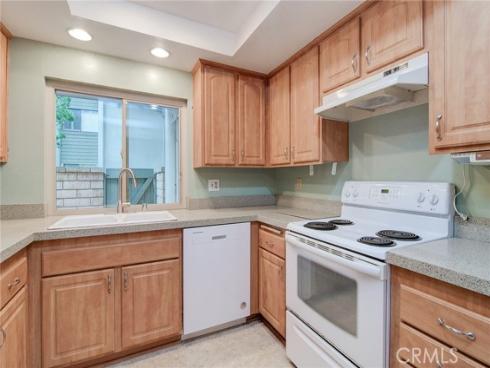 8777 Coral Springs 2B Court, Huntington Beach, CA