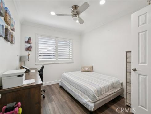 16407 De Anza , Huntington Beach, CA