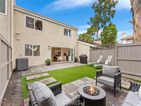 19662 Stern Lane , Huntington Beach, CA