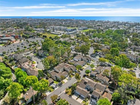 19662 Stern Lane , Huntington Beach, CA