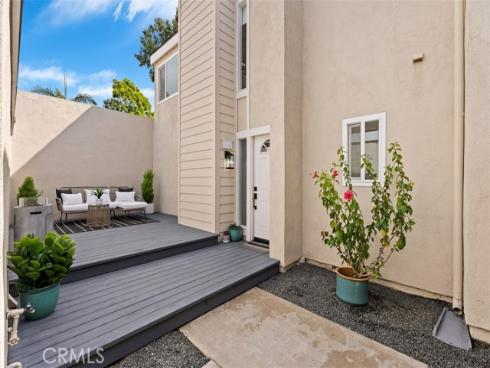 19662 Stern Lane , Huntington Beach, CA