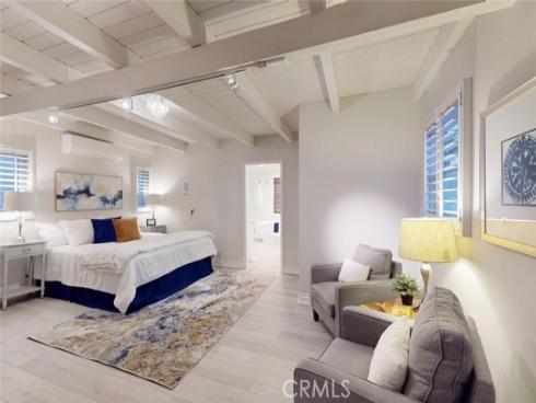 322 12 th , Huntington Beach, CA