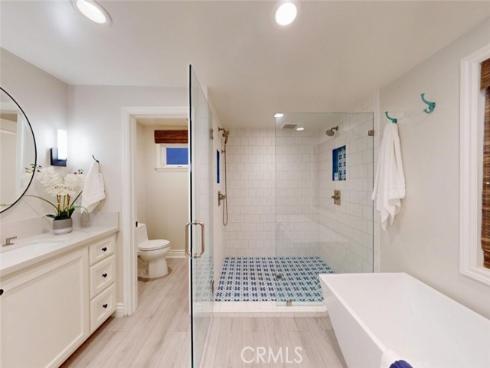 322 12 th , Huntington Beach, CA