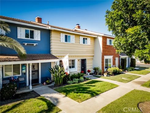 19917 Piccadilly , Huntington Beach, CA