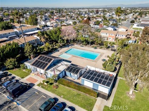 19917 Piccadilly , Huntington Beach, CA