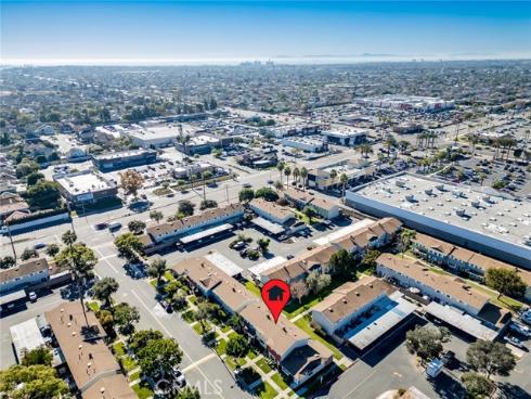 19917 Piccadilly , Huntington Beach, CA