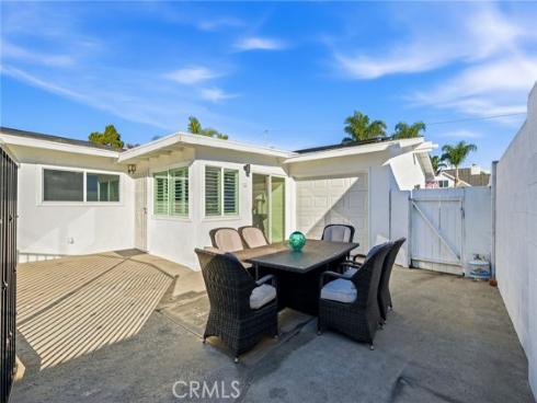 15311  Yorkshire   Lane, Huntington Beach, CA