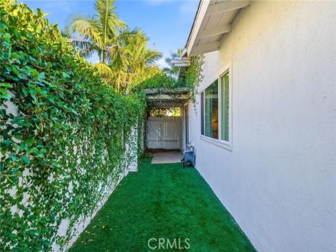 15311  Yorkshire   Lane, Huntington Beach, CA