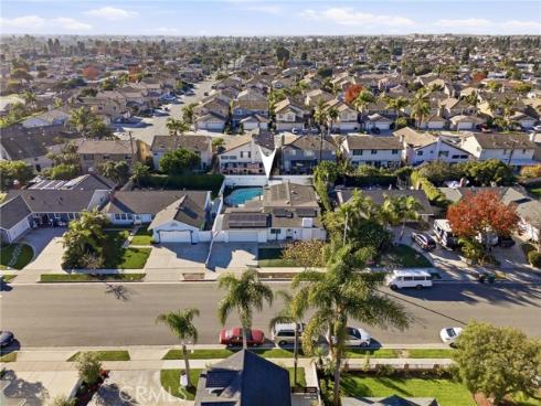 15311  Yorkshire   Lane, Huntington Beach, CA