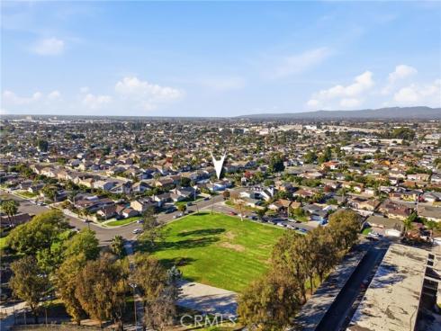 15311  Yorkshire   Lane, Huntington Beach, CA