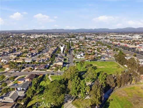 15311  Yorkshire   Lane, Huntington Beach, CA