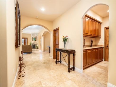 5162 Edinger , Huntington Beach, CA