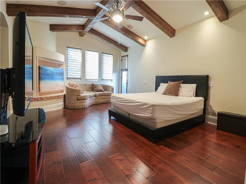 1119 Pine , Huntington Beach, CA