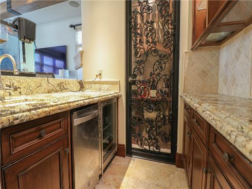 1119 Pine , Huntington Beach, CA