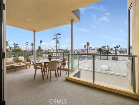 414 Main St 300 , Huntington Beach, CA