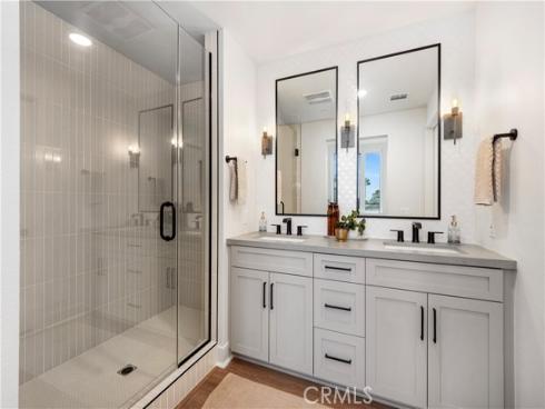 414 Main St 300 , Huntington Beach, CA