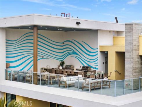 414 Main St 300 , Huntington Beach, CA