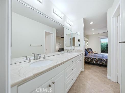 4852 Cabana Dr 104 , Huntington Beach, CA