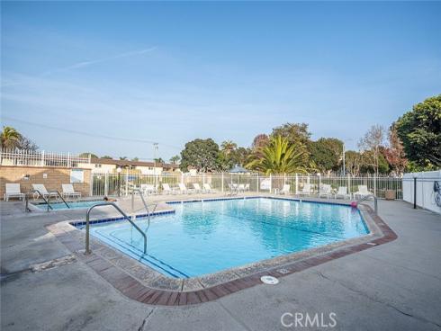 4852 Cabana Dr 104 , Huntington Beach, CA