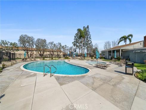 9958 Continental Drive, Huntington Beach, CA