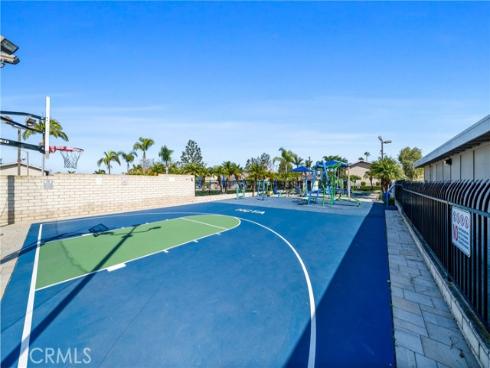 9958 Continental Drive, Huntington Beach, CA