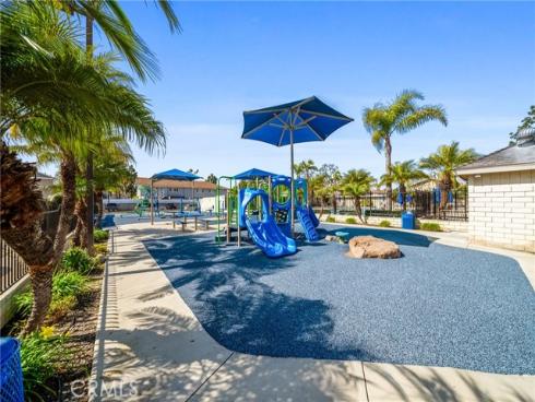 9958 Continental Drive, Huntington Beach, CA