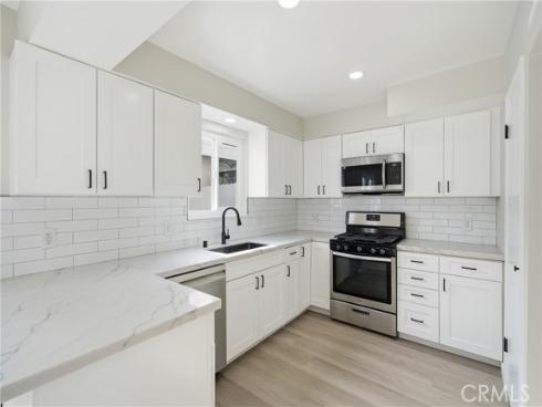 9958 Continental Drive, Huntington Beach, CA