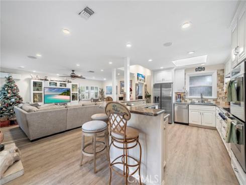 5071 Galway Circle , Huntington Beach, CA