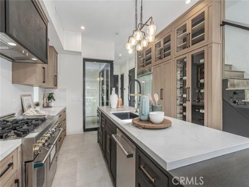 328 3rd , Huntington Beach, CA