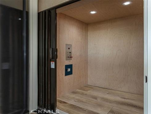 328 3rd , Huntington Beach, CA