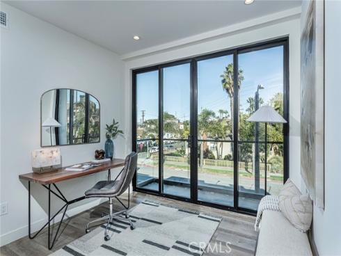 328 3rd , Huntington Beach, CA