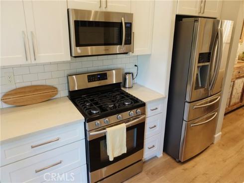 7402 Yellowtail 202 Drive, Huntington Beach, CA