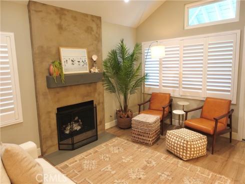 7402 Yellowtail 202 Drive, Huntington Beach, CA