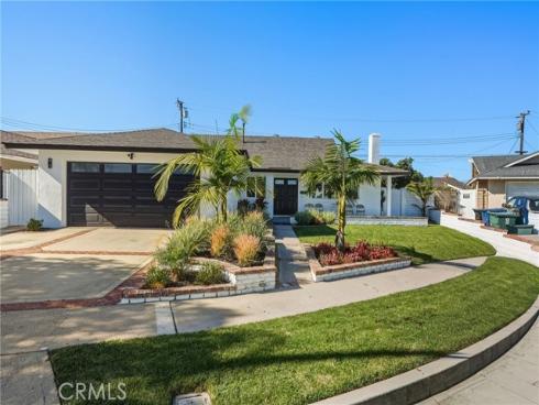 15631 Plymouth , Huntington Beach, CA