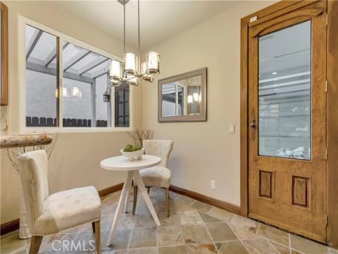 221 Hartford Avenue, Huntington Beach, CA