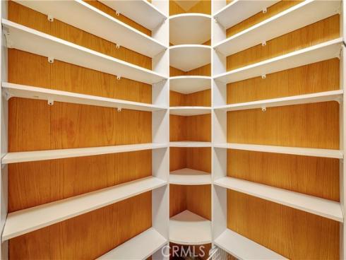 221 Hartford Avenue, Huntington Beach, CA