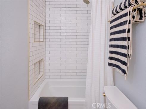 7911 Woodlake 76 Drive, Huntington Beach, CA