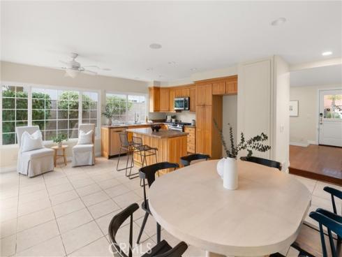 8592 Larkport Drive, Huntington Beach, CA