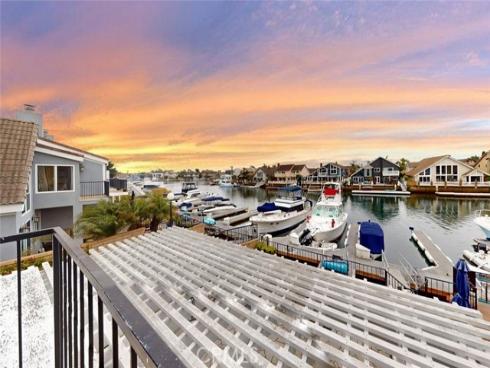 16143 Saint Croix , Huntington Beach, CA