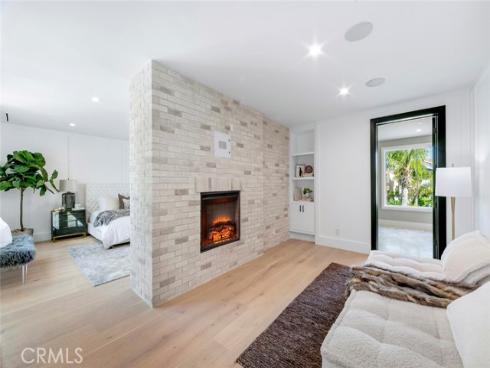 521 12th , Huntington Beach, CA