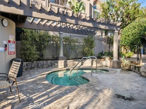 19281 Meadowood , Huntington Beach, CA