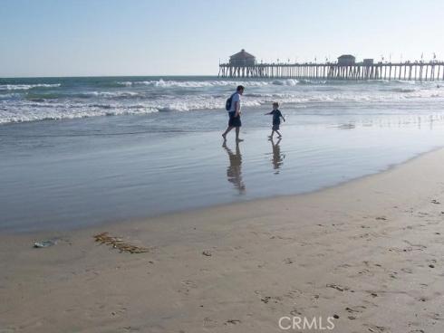 16960 Algonquin 3-204 , Huntington Beach, CA