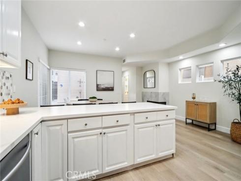 526 12th , Huntington Beach, CA