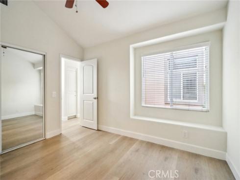 526 12th , Huntington Beach, CA