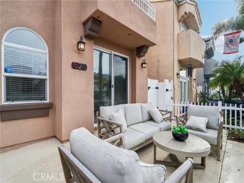 526 12th , Huntington Beach, CA